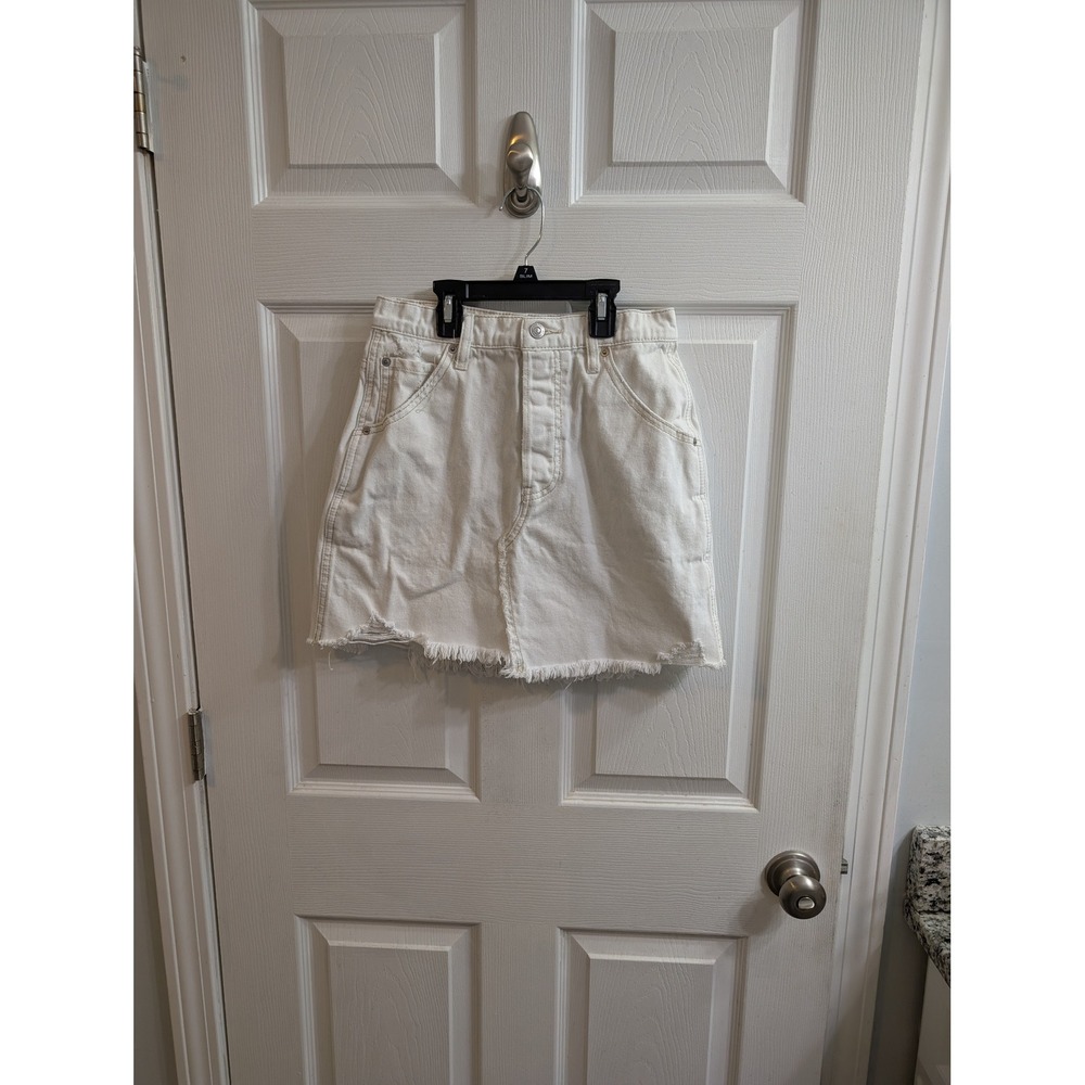 We The Free White Brea Denim Distressed Frayed Hem Mini Skirt‎ Women's - Size 26